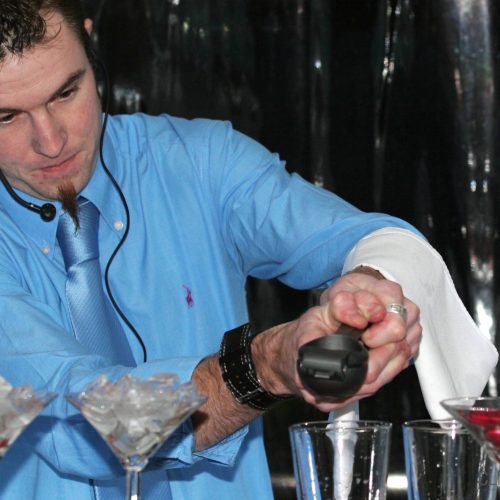 Clinton Weir - Cocktail & Flair Bartender176